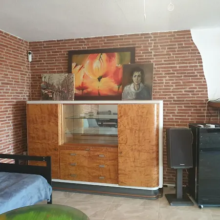 104 Casa Olivia لقنت
